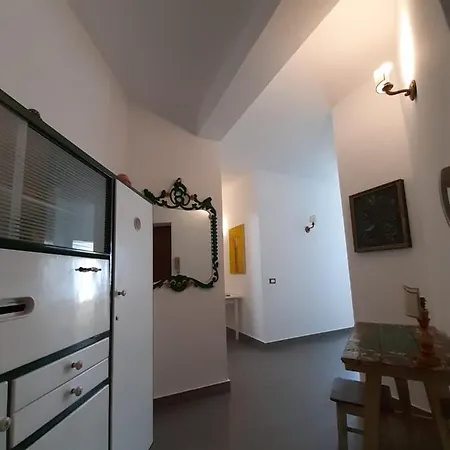 Le Quattro Isole Guest house *